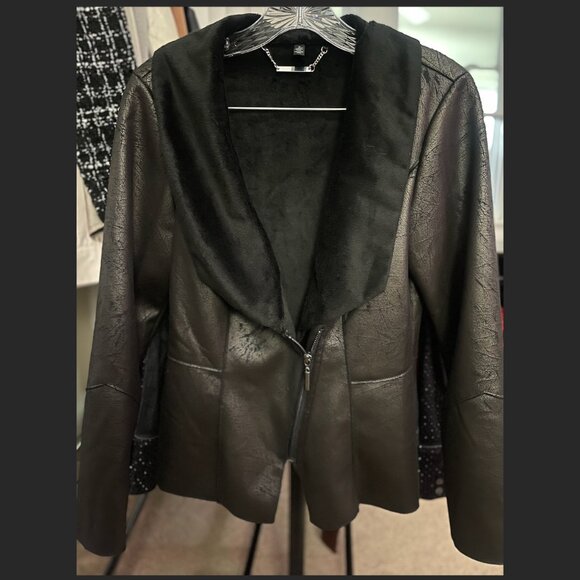 White House Black Market-  Asymmetrical Zip Black Jacket Blazer - Picture 1 of 2